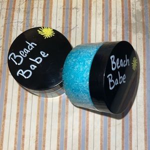 Homemade body scrubs, moisturizing and rejuvenating